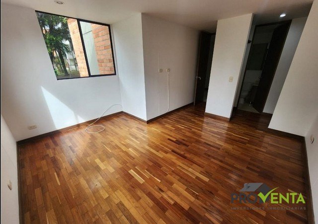 Cra. 52, La Estrella, Antioquia, Colombia 4